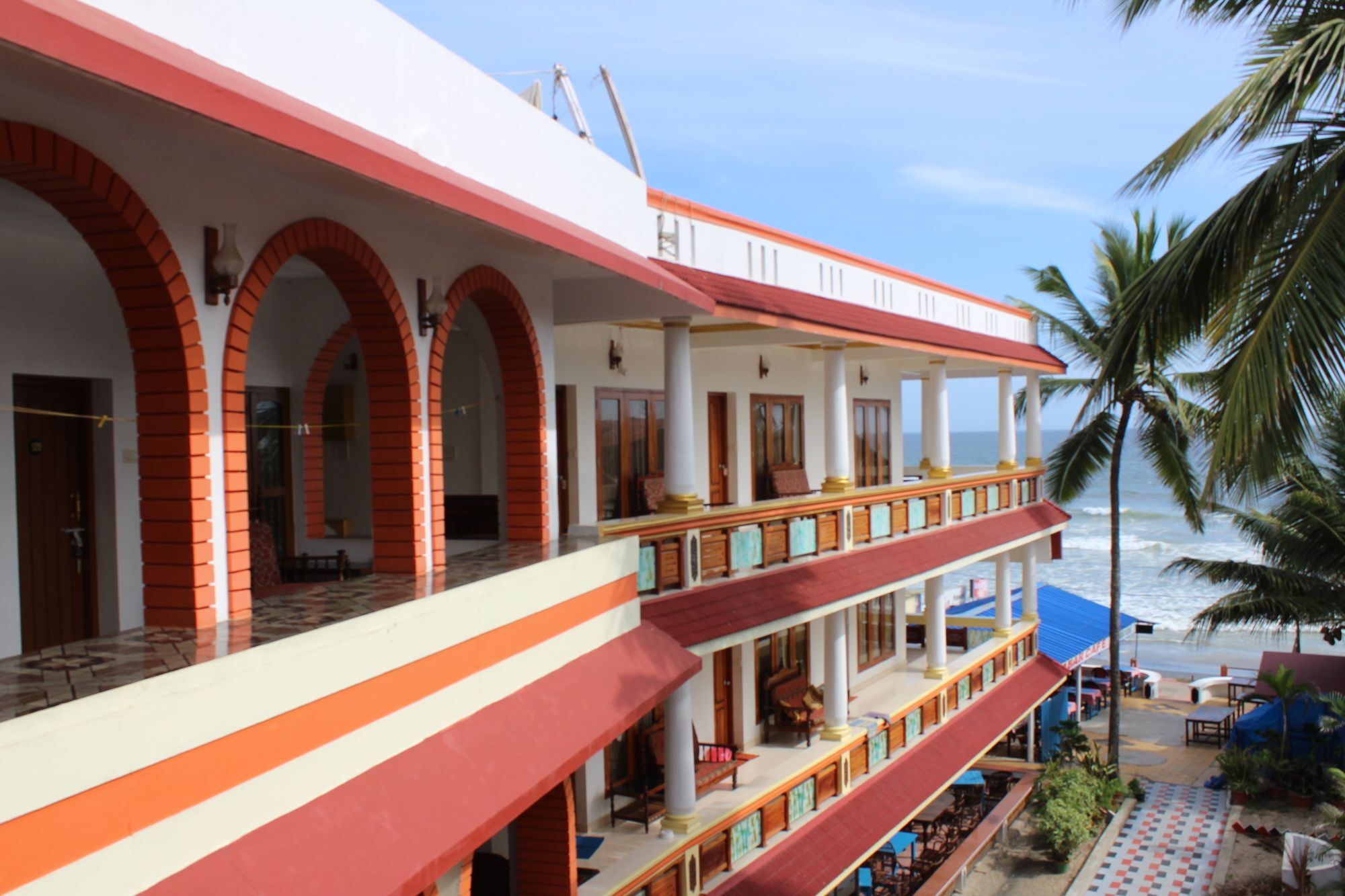 Hotel Sea View Palace - The Beach Hotel, Kovalam Buitenkant foto
