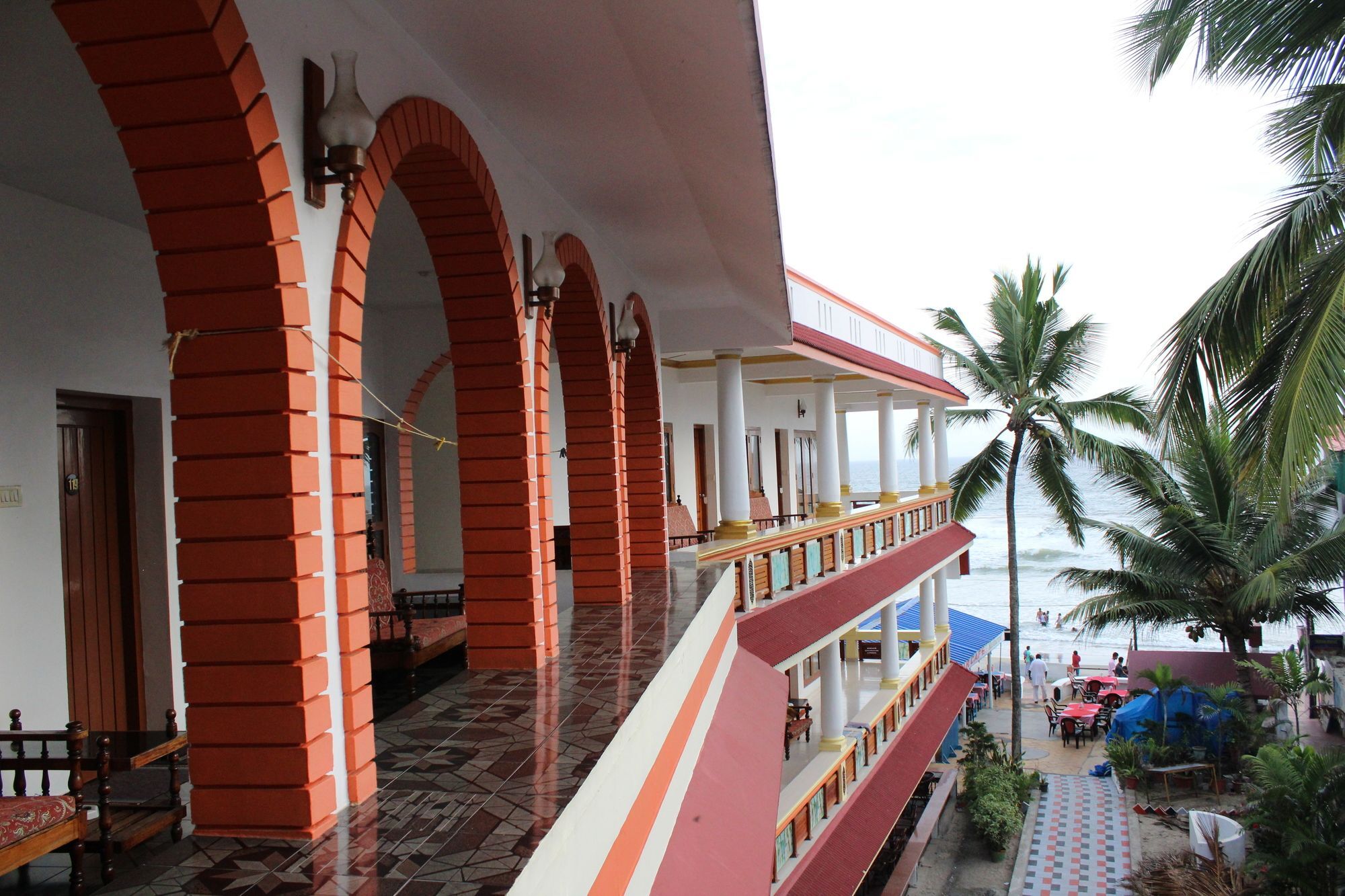 Hotel Sea View Palace - The Beach Hotel, Kovalam Buitenkant foto
