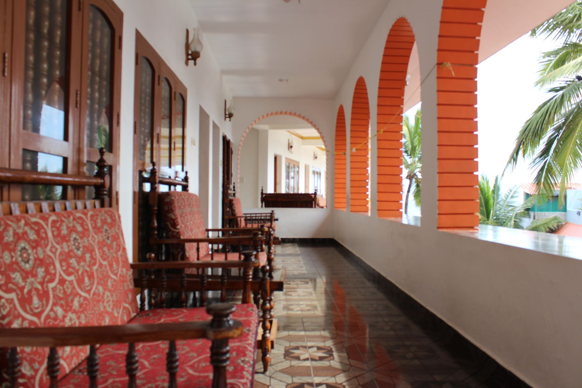 Hotel Sea View Palace - The Beach Hotel, Kovalam Buitenkant foto