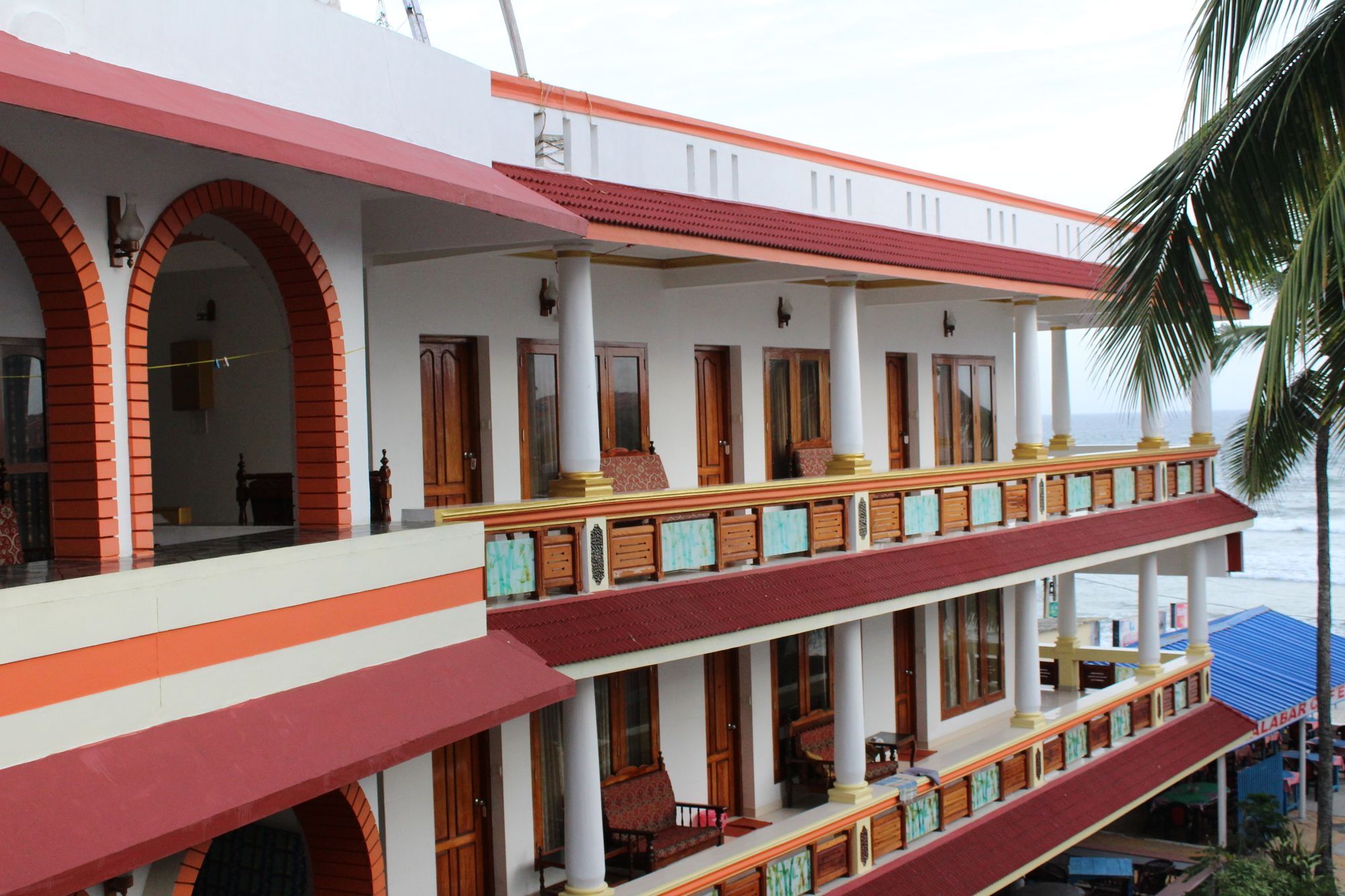 Hotel Sea View Palace - The Beach Hotel, Kovalam Buitenkant foto